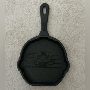 Cast Iron Baby Yoda Skillet